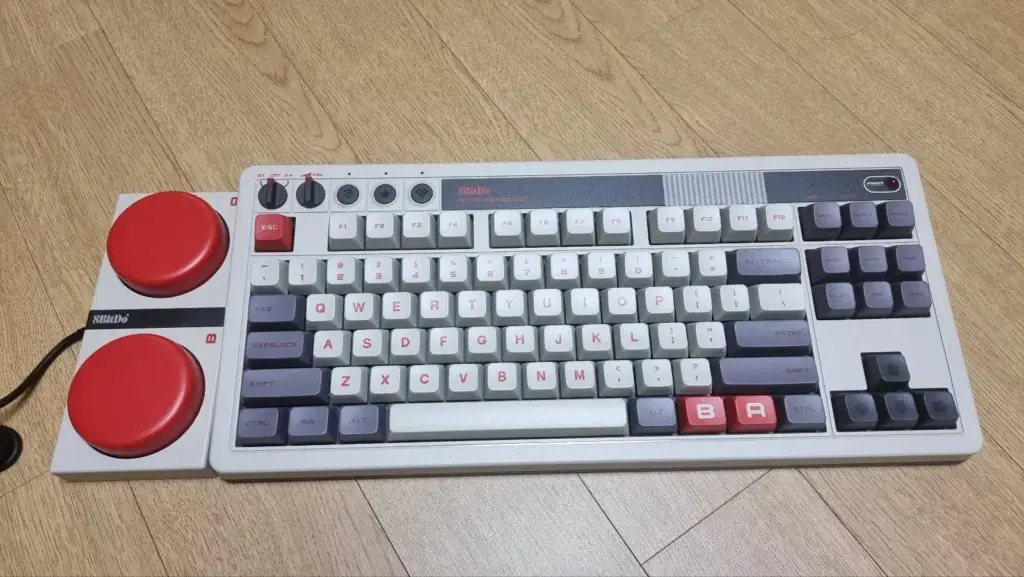 8Bitdo 레트로 키보드 간단 리뷰 및 키캡놀이